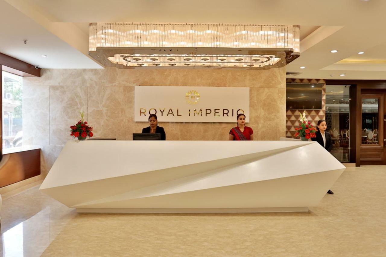 Royal Imperio Hotel Faridabad Bagian luar foto