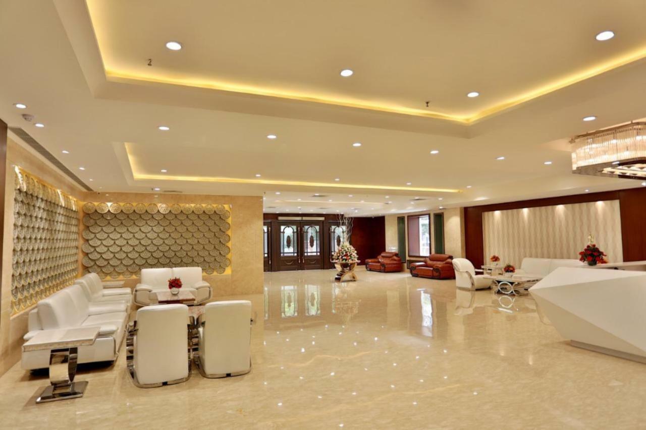 Royal Imperio Hotel Faridabad Bagian luar foto