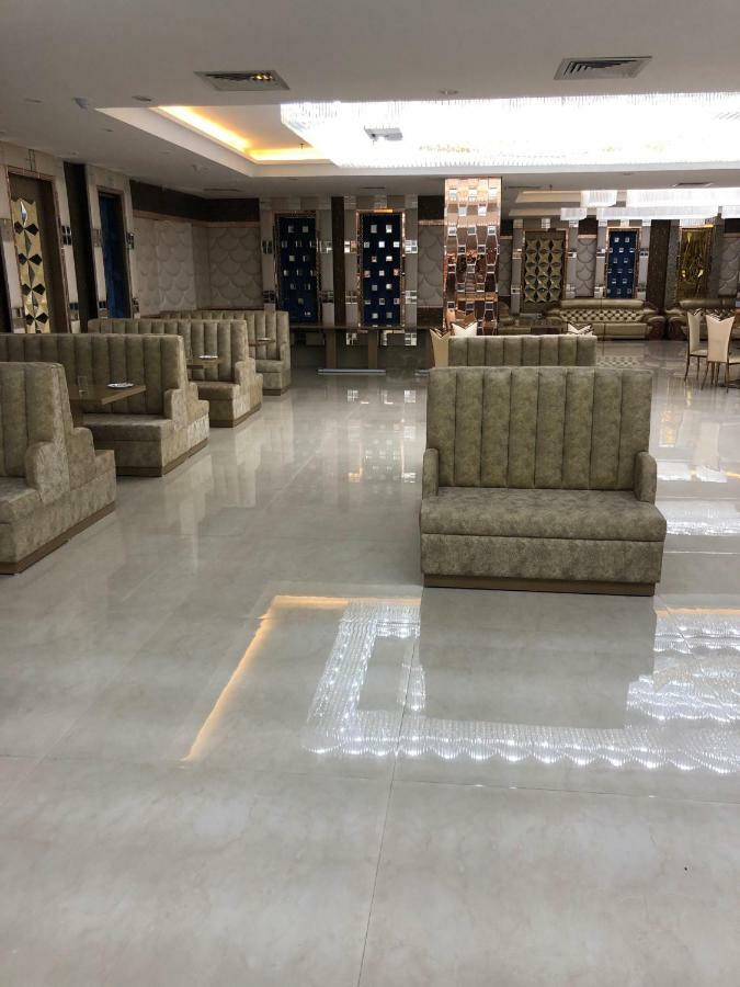 Royal Imperio Hotel Faridabad Bagian luar foto