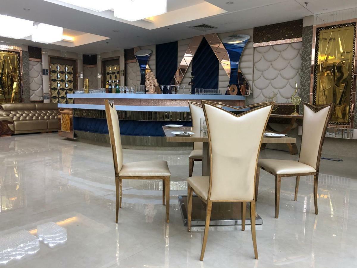 Royal Imperio Hotel Faridabad Bagian luar foto